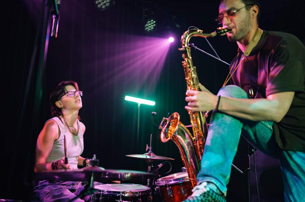 How to Play Saxophone from 0 (and not get lost).